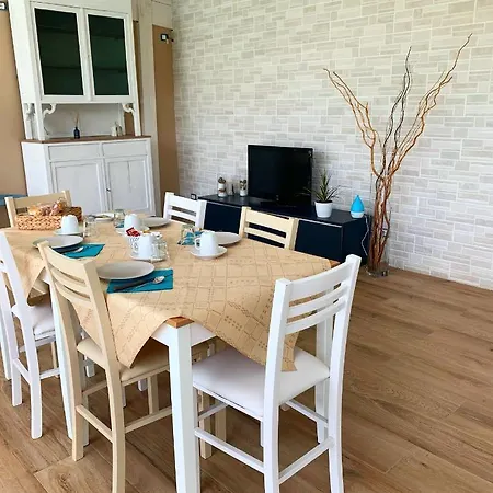 Bed & Breakfast La Brezza Del Pollino 3*