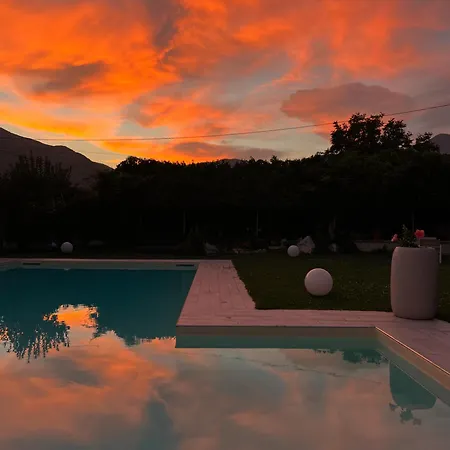 La Brezza Del Pollino Bed and breakfast