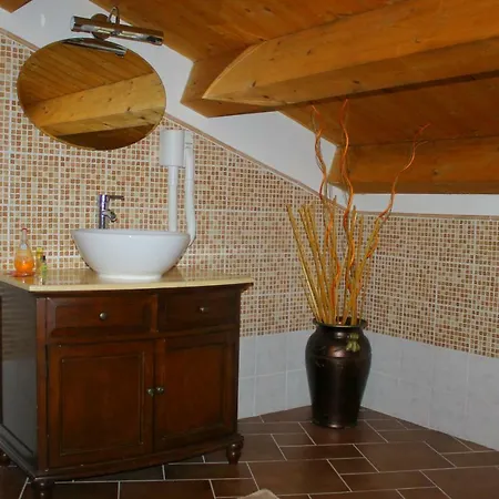 La Brezza Del Pollino Bed & Breakfast 3*